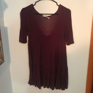 URBAN OUTFITTERS DARK PURPLE TOP